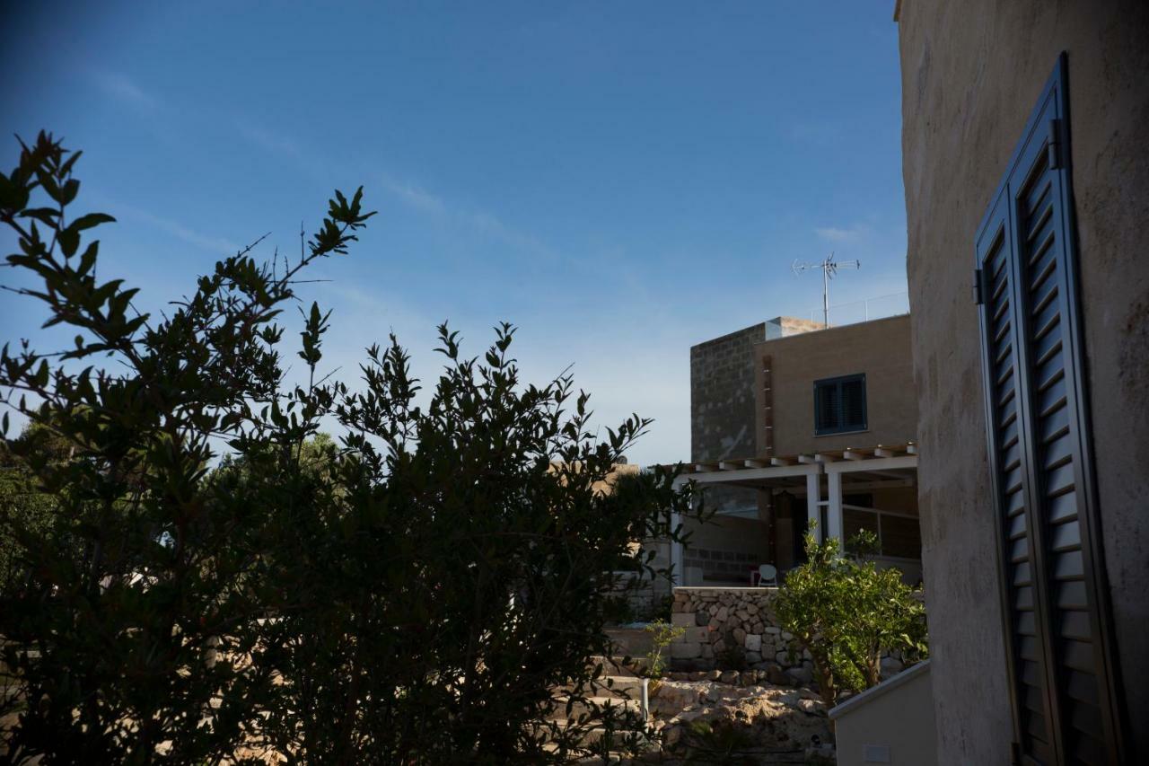 Le Suites Del Carrubo Ilha de Ilha de Favignana Exterior foto